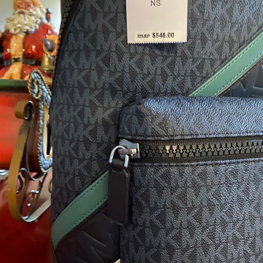 MK Cooper Backpack Authentic - Picture 7 of 9